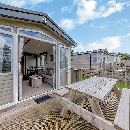 Waren Caravan Park Bamburgh Exterior photo