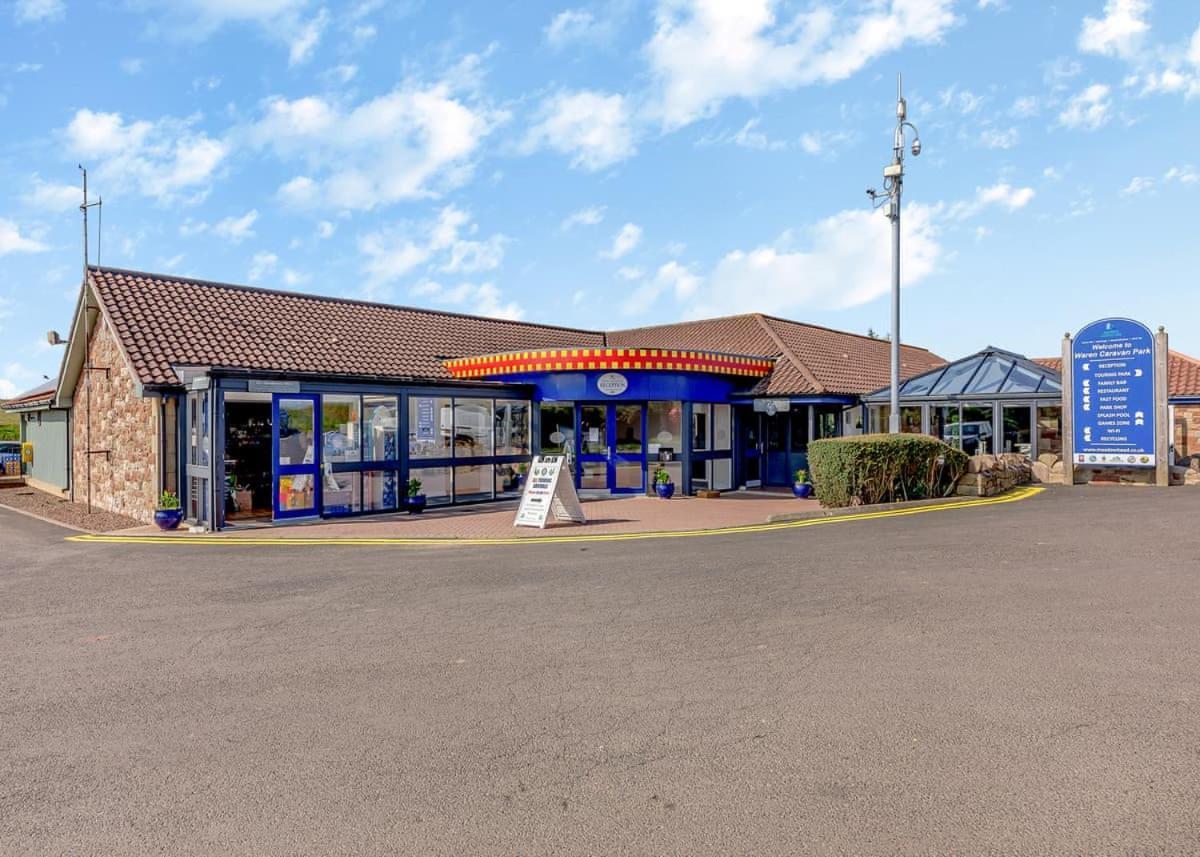 Waren Caravan Park Bamburgh Exterior photo