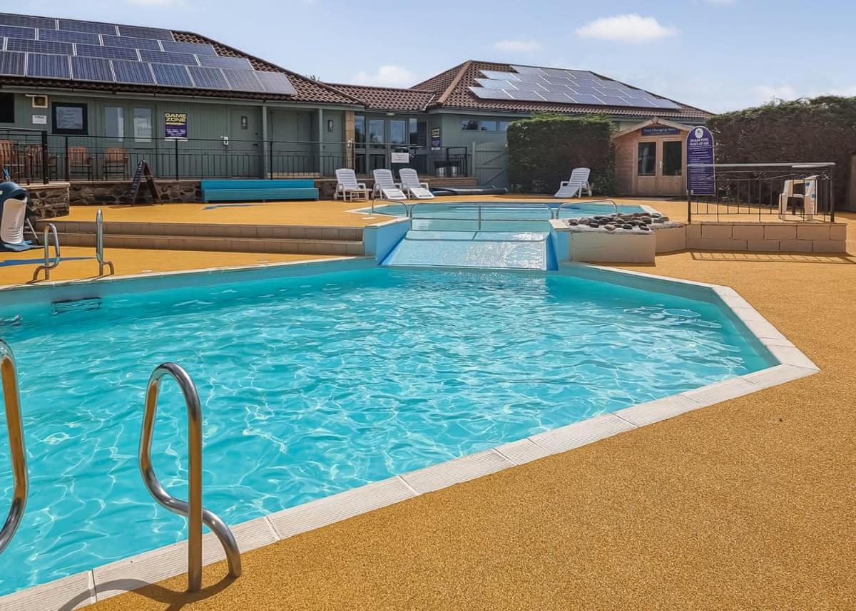 Waren Caravan Park Bamburgh Exterior photo