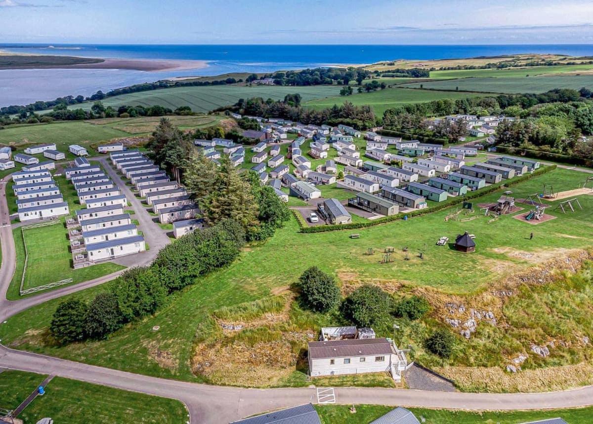 Waren Caravan Park Bamburgh Exterior photo